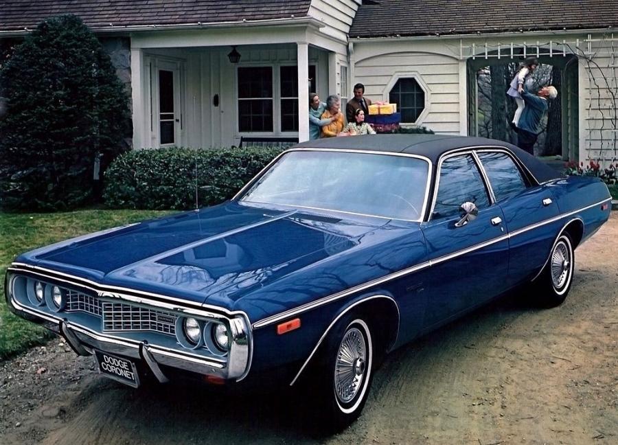  Dodge Coronet Custom Sedan 1972 года  (фото 1 из 2)